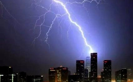 閃電 閃電